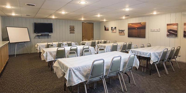 Delton Room at Baker's Sunset Bay Resort.