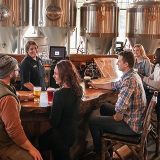 Moosejaw Pizza & Dells Brewing Co.