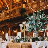 Indoor dining space with nice table decorations.